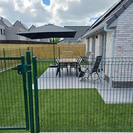 Cozy Fisherman's House With Garden Holiday home Koksijde